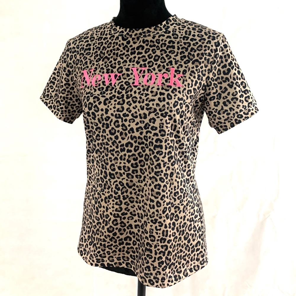 🐆NWT Women’s Leopard Print T-Shirt